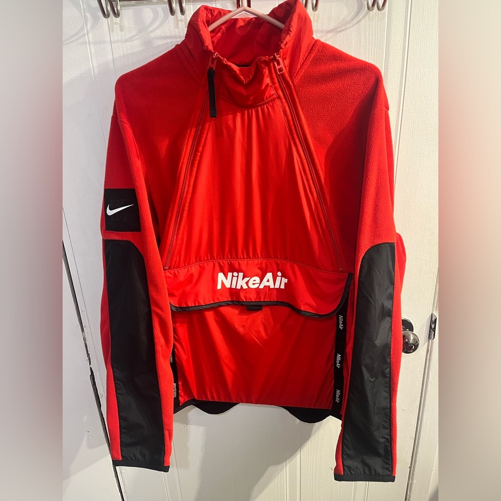 Nike tech fit jacket